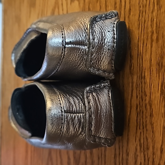 Coach Amber Pebbled Leather Driving loafers shoes Metallic Pewter Woman's 7.5B - Picture 3 of 11